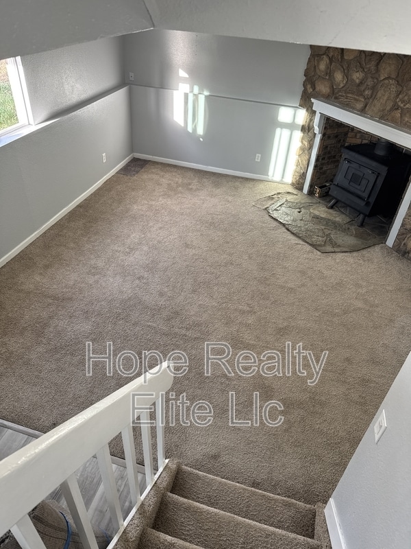 Building Photo - 3378 Foxridge Dr