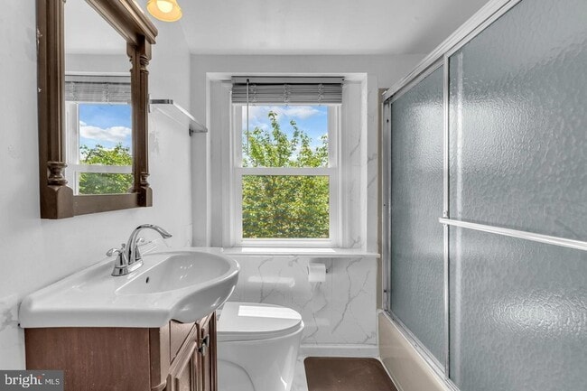 Building Photo - 12338 Chesterton Dr