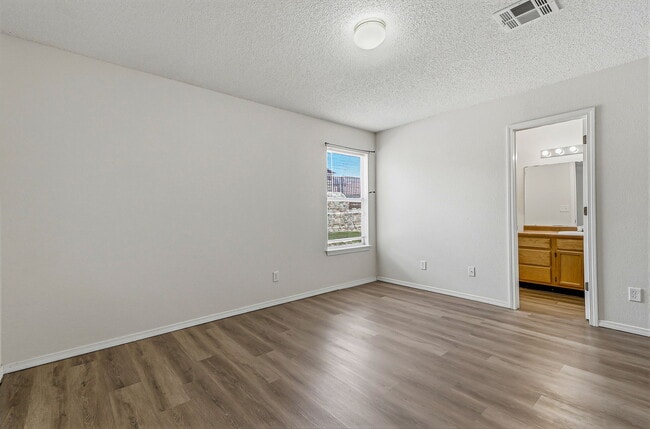 Building Photo - 7261 Sachet Cliff Dr