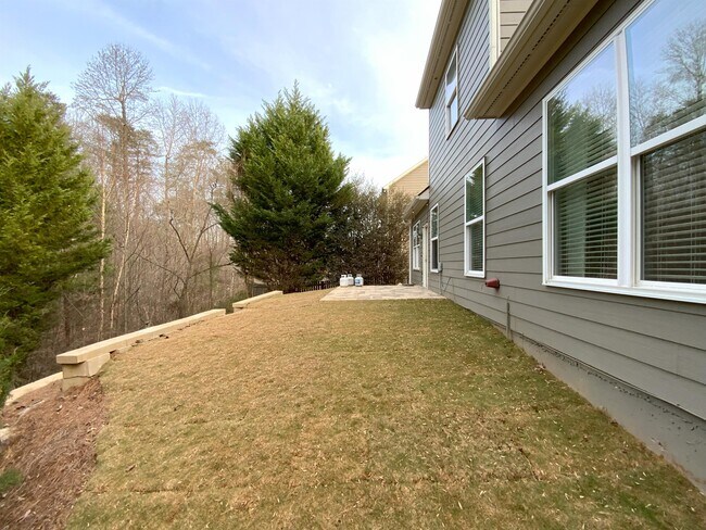Building Photo - 1465 Parkside Village Dr