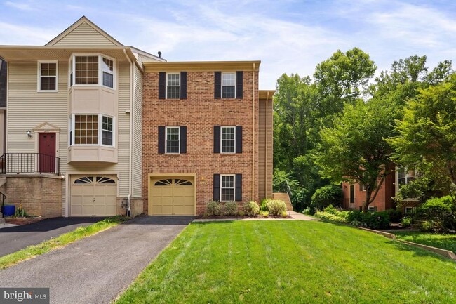 Building Photo - 7867 Wintercress Ln