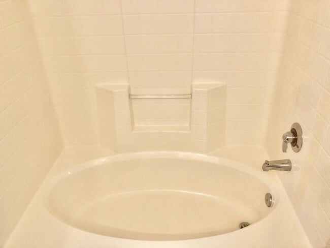 Building Photo - 2 Bed/2 Bath Otay Ranch