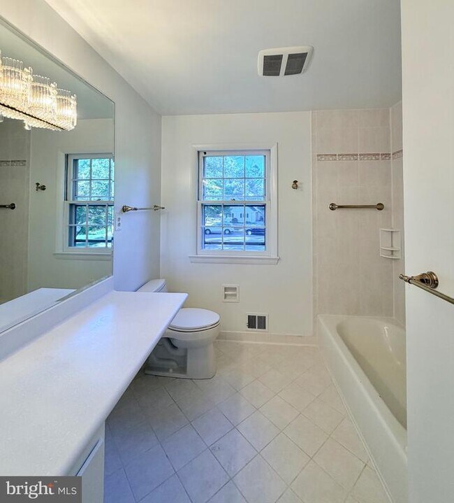 Building Photo - 9513 Stevebrook Rd