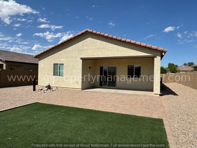 Building Photo - 4 bedroom Casa Grande home