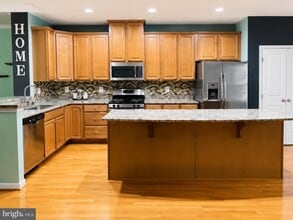 Building Photo - 22321 Honey Hill Ln