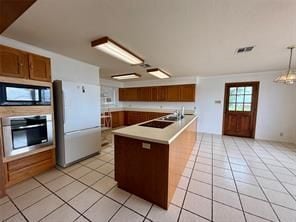 Building Photo - 337 W Cattle Dr