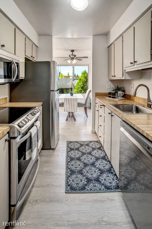 Building Photo - 14510 124th Ave NE