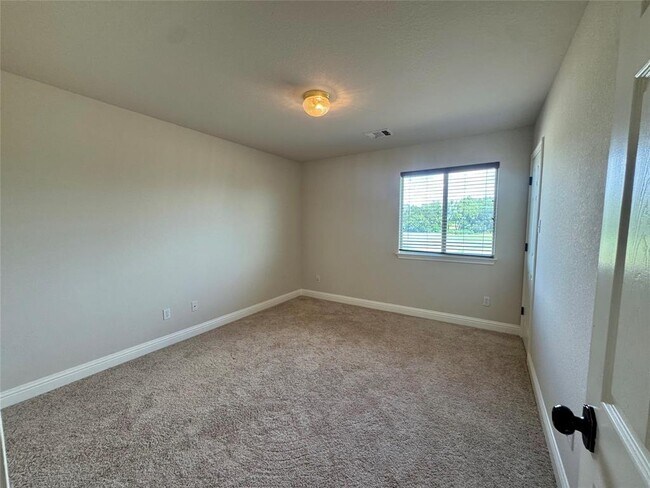 Building Photo - 278 Caraway