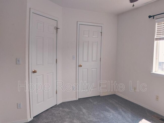 Building Photo - 6749 Bismark Rd