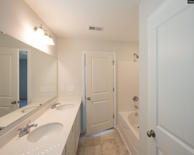 Building Photo - 433 Eclipse Ln