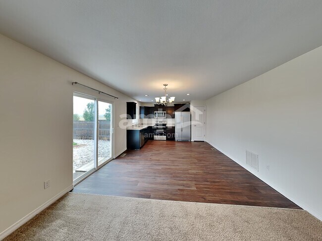 Building Photo - 10126 Silver Stirrup Dr