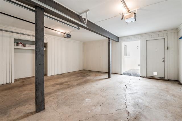 Building Photo - 7032 Briarmeadow Dr