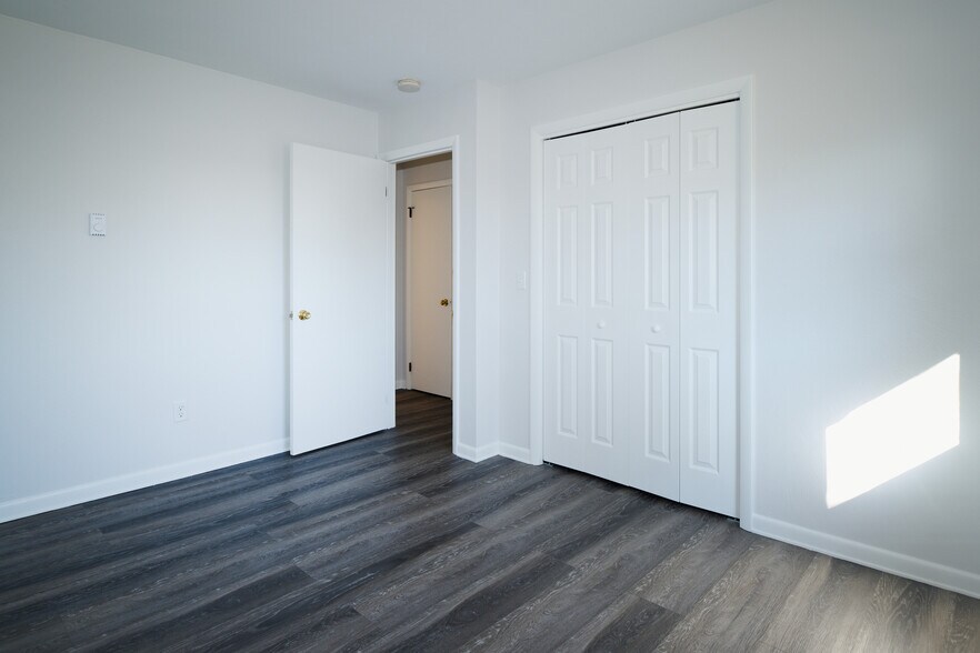 Bedroom - 327 Strouse Ave