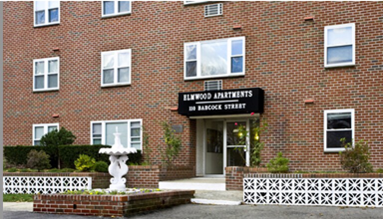 Building Photo - 111 Babcock St
