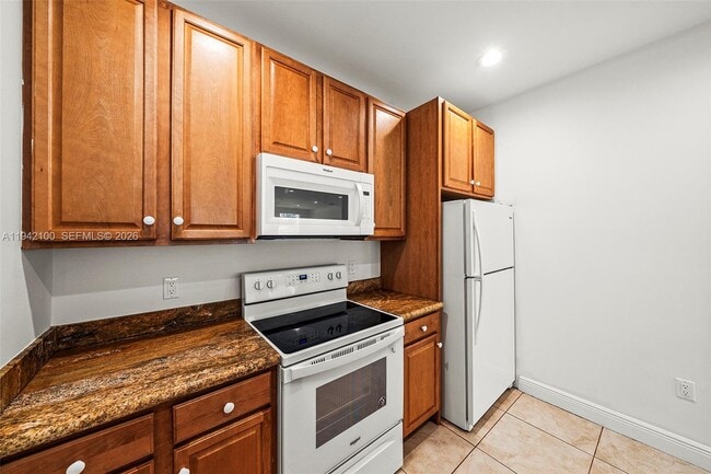 Building Photo - 1730 Thomas St