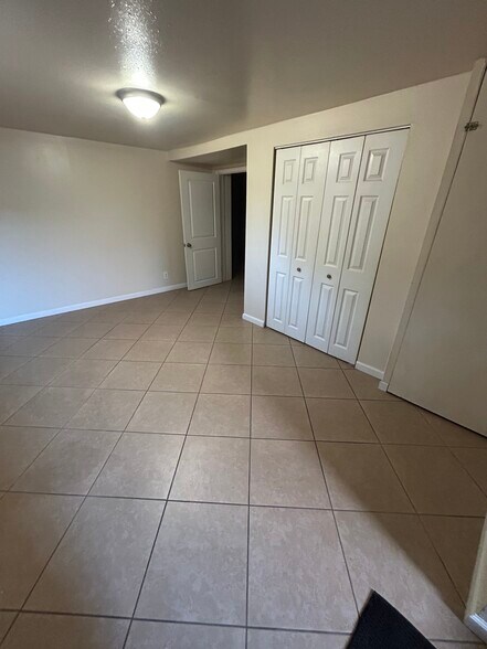 Building Photo - 222 E Evans Ave