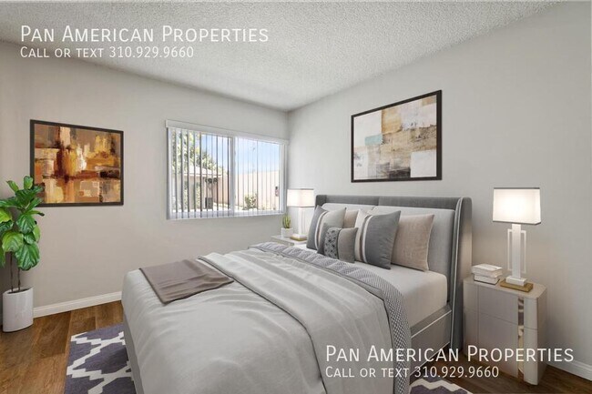 Building Photo - 450 Vista Dr