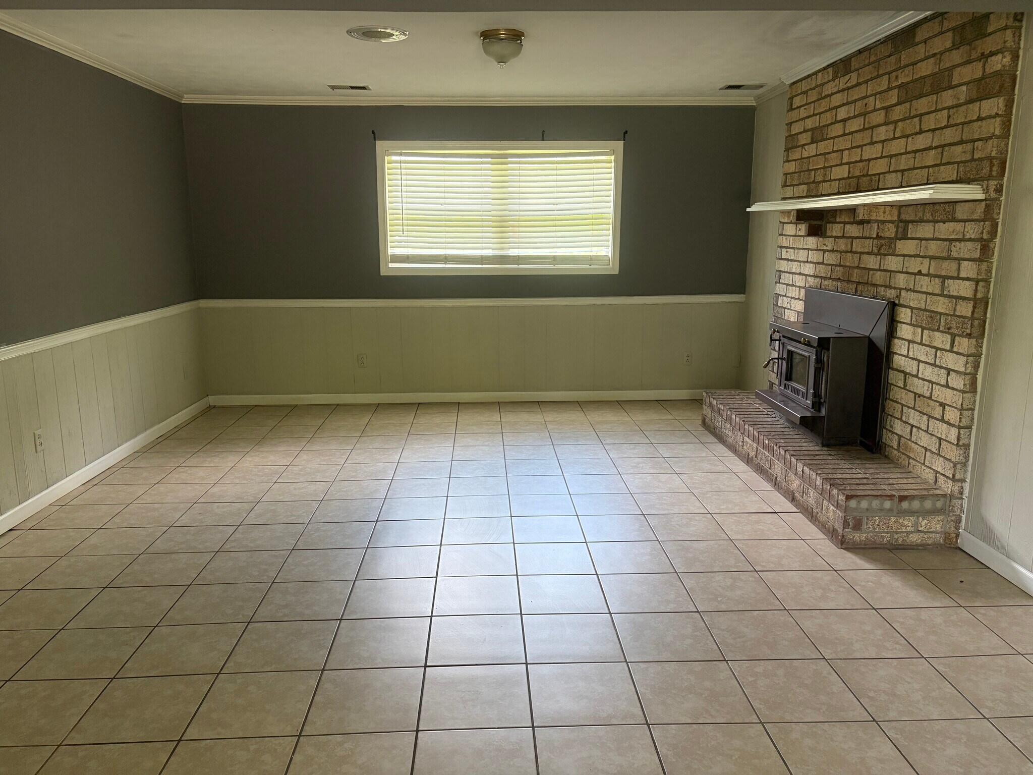 Building Photo - 3056 Dale Hollow Dr