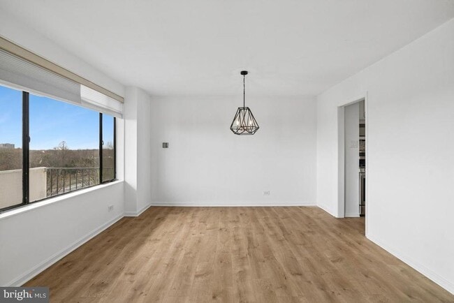 Building Photo - 4501 Arlington Blvd