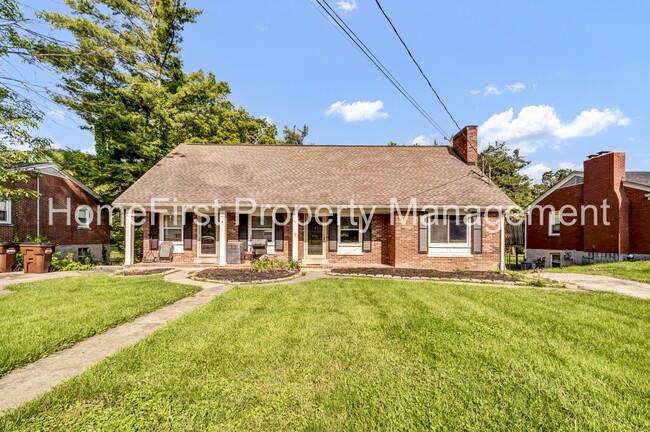 Building Photo - 105 Meadowlark Dr