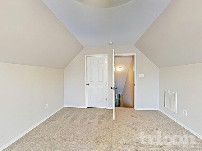 Building Photo - 1017 Narcissus Ct