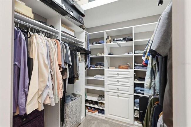 Building Photo - 14716 4th Dr NE