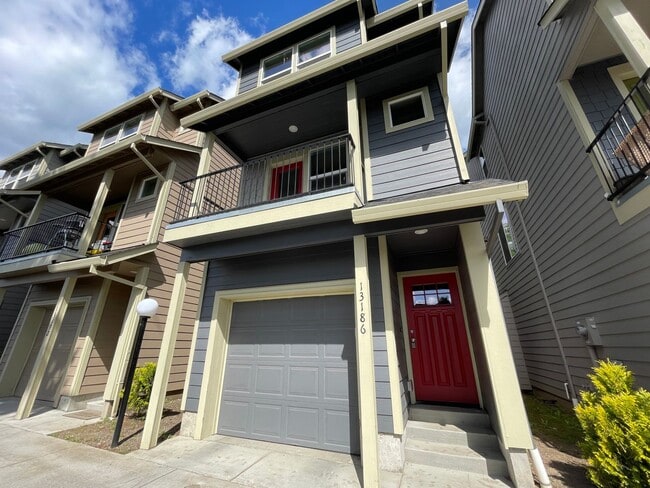 Building Photo - 2020 Build ~ 3Bd/ 1.5Ba Home in Hazelwood Neighborhood ~ Single Car Garage