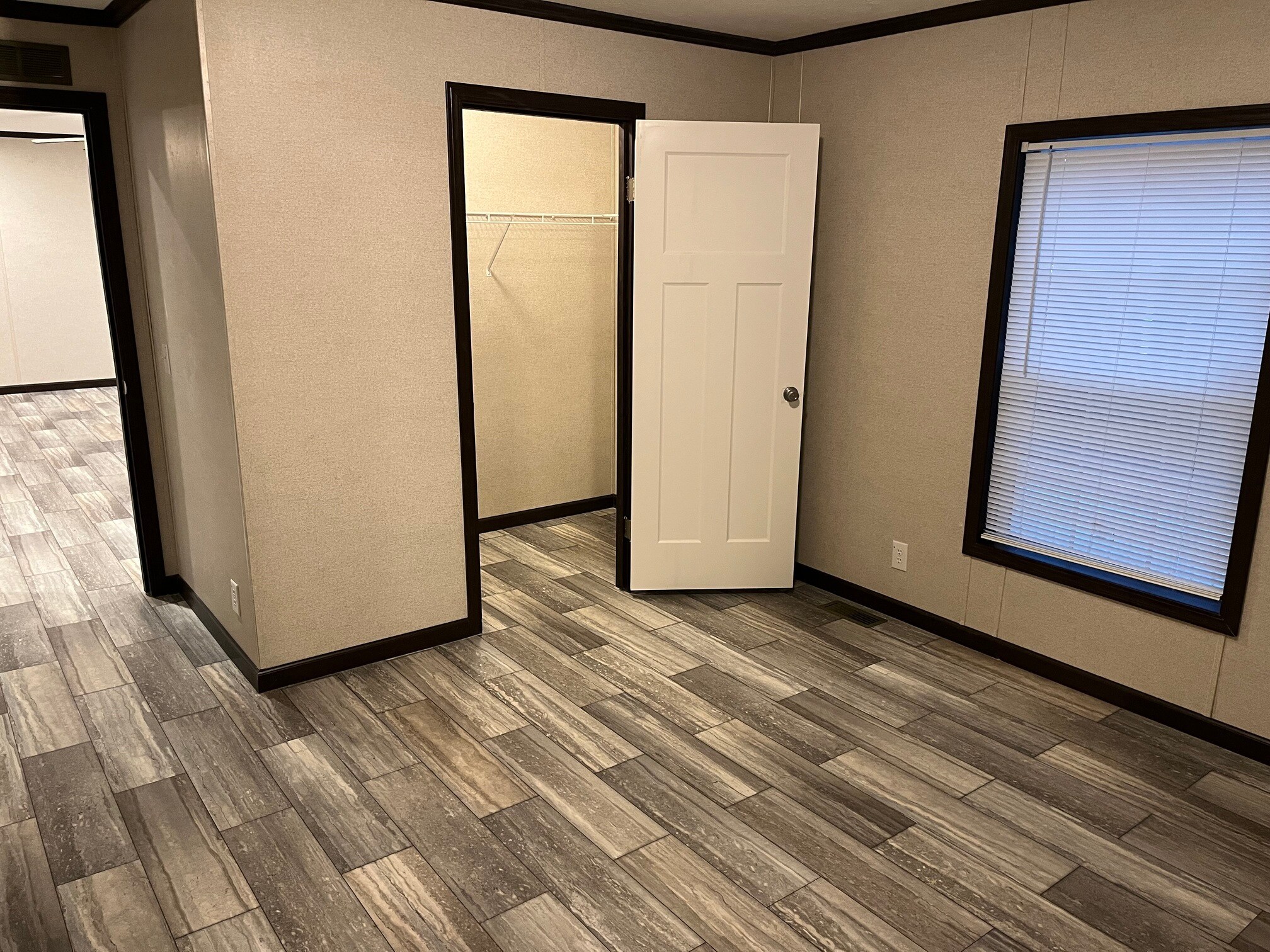 Building Photo - 6610 Lear Nagle Rd