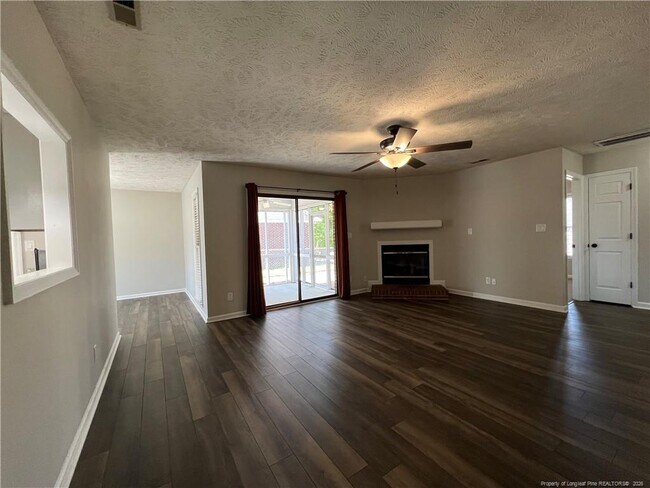 Building Photo - 7126 Kearny Ave