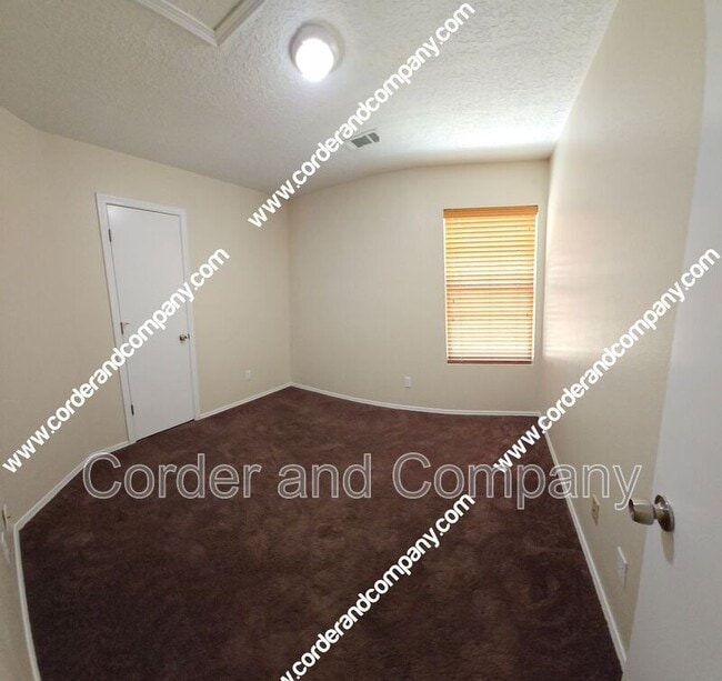 Building Photo - 10615 Monte Bello Ct NW