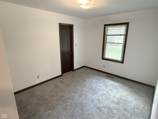 Building Photo - 5751 Broyles Rd
