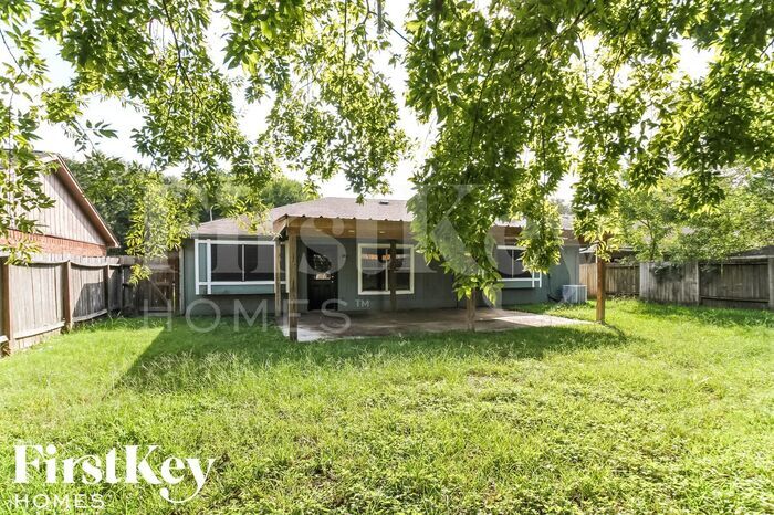 Building Photo - 16710 Lonesome Quail Dr