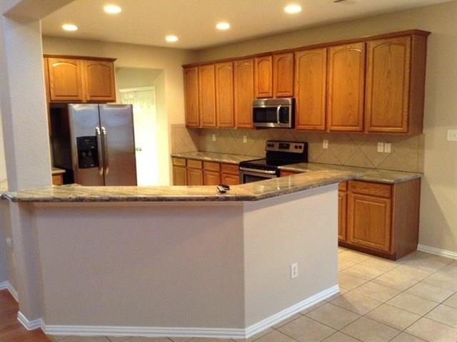 Building Photo - 9009 Tate Ave