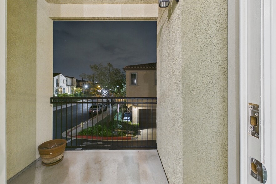 Building Photo - 11231 Paseo Sonesta