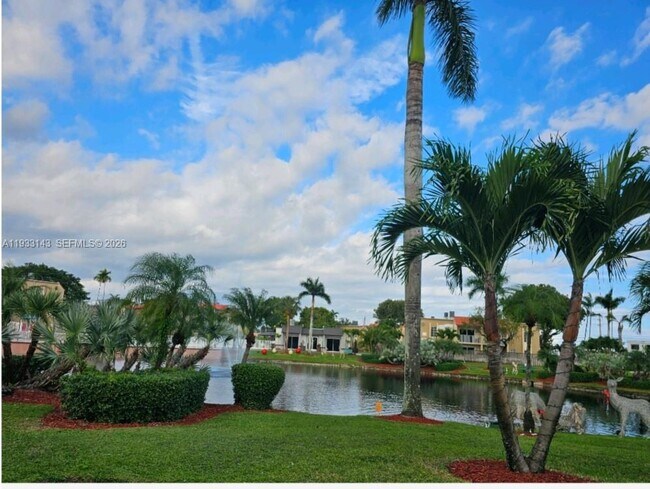 Building Photo - 5122 NW 79th Ave