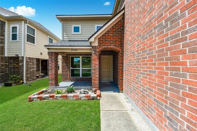 Building Photo - 21626 Dean Dale CRT