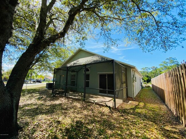 Building Photo - 1435 Crane Creek Blvd
