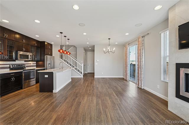 Building Photo - 1505 S Dayton St