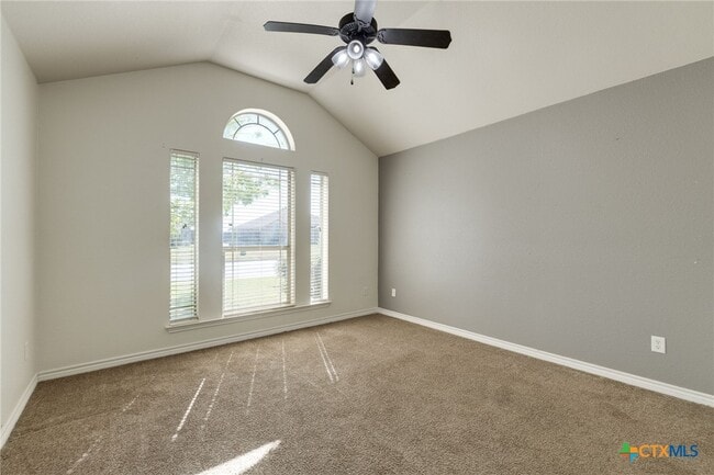 Building Photo - 4501 Chelsea Dr