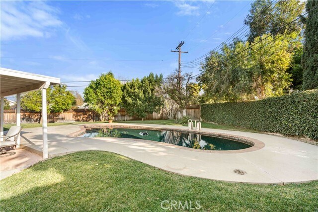 Building Photo - 16708 Sunburst St