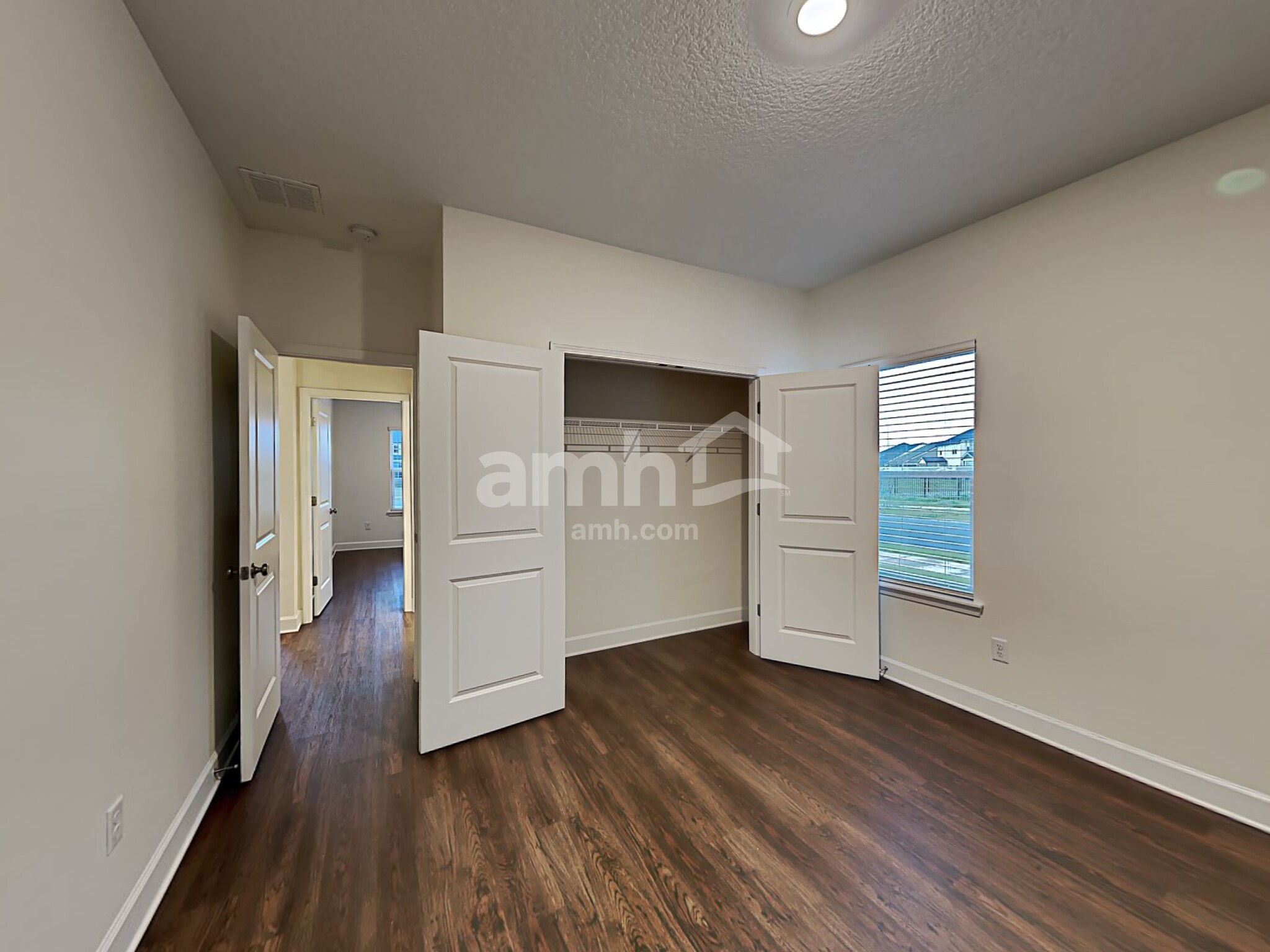 Building Photo - 803 Rocking Chair Ln