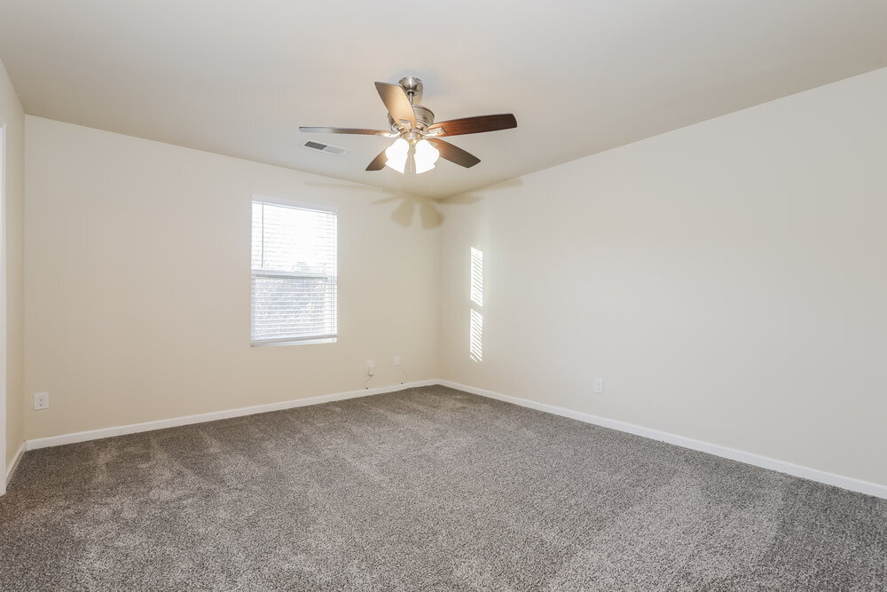 Building Photo - 12026 Quail Dr