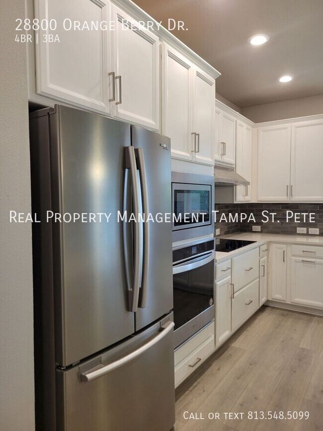 Building Photo - 28800 Orange Berry Dr