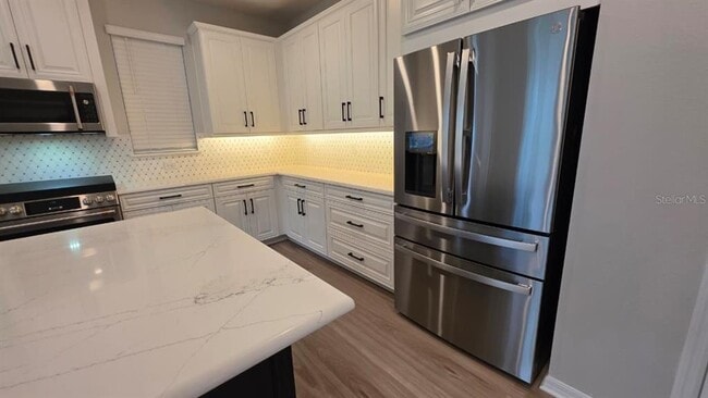Building Photo - 14768 Field Daisy Dr