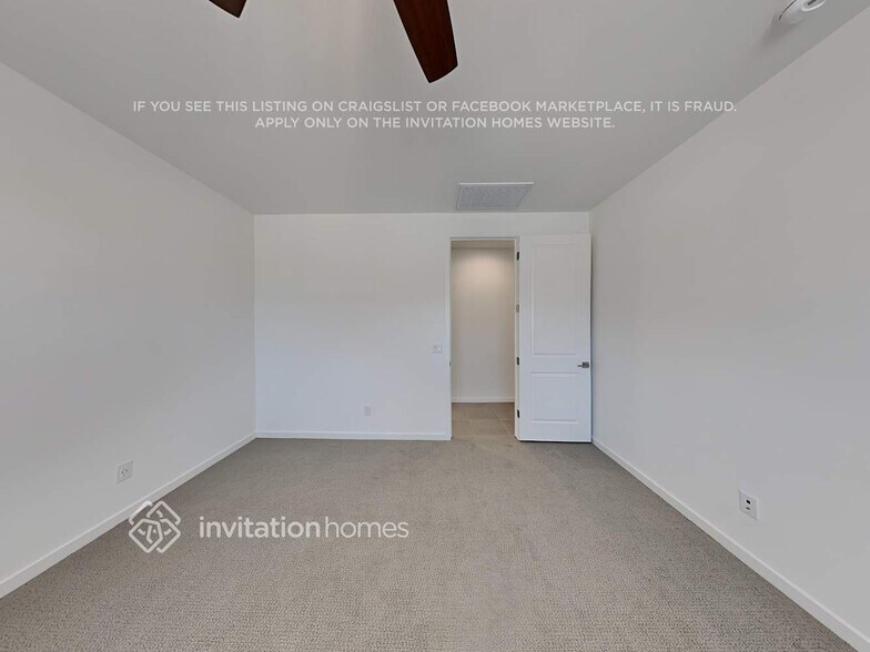 Building Photo - 17705 W Pinnacle Vista Dr