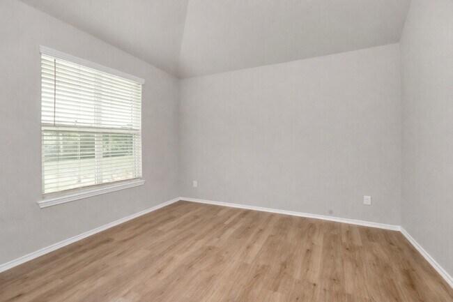 Building Photo - 3426 Hughes Mdw Wy