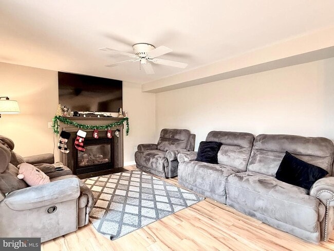 Building Photo - 6 Quail Ridge Dr