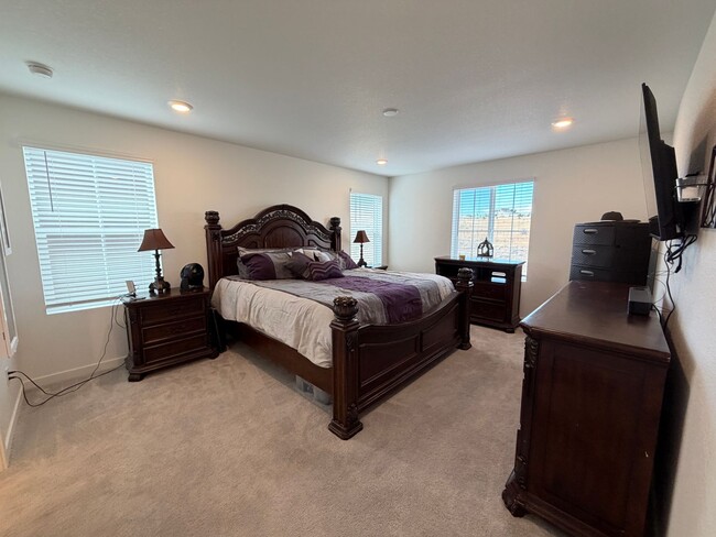 Building Photo - Fully Furnished 2024 Model Home Backing to Open Space