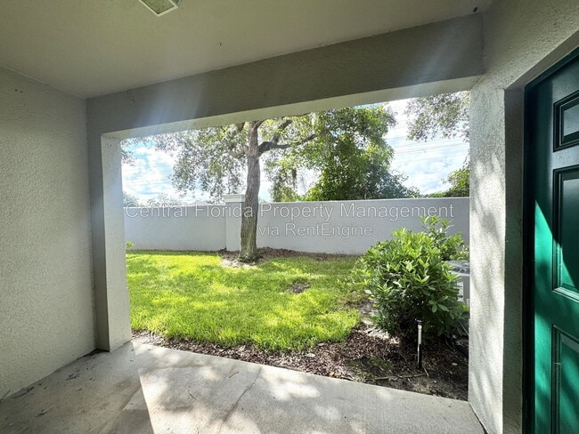Building Photo - 10832 Savannah Wood Ct