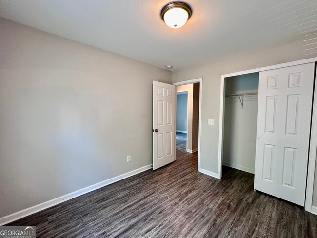 Building Photo - 4458 Pinscher St